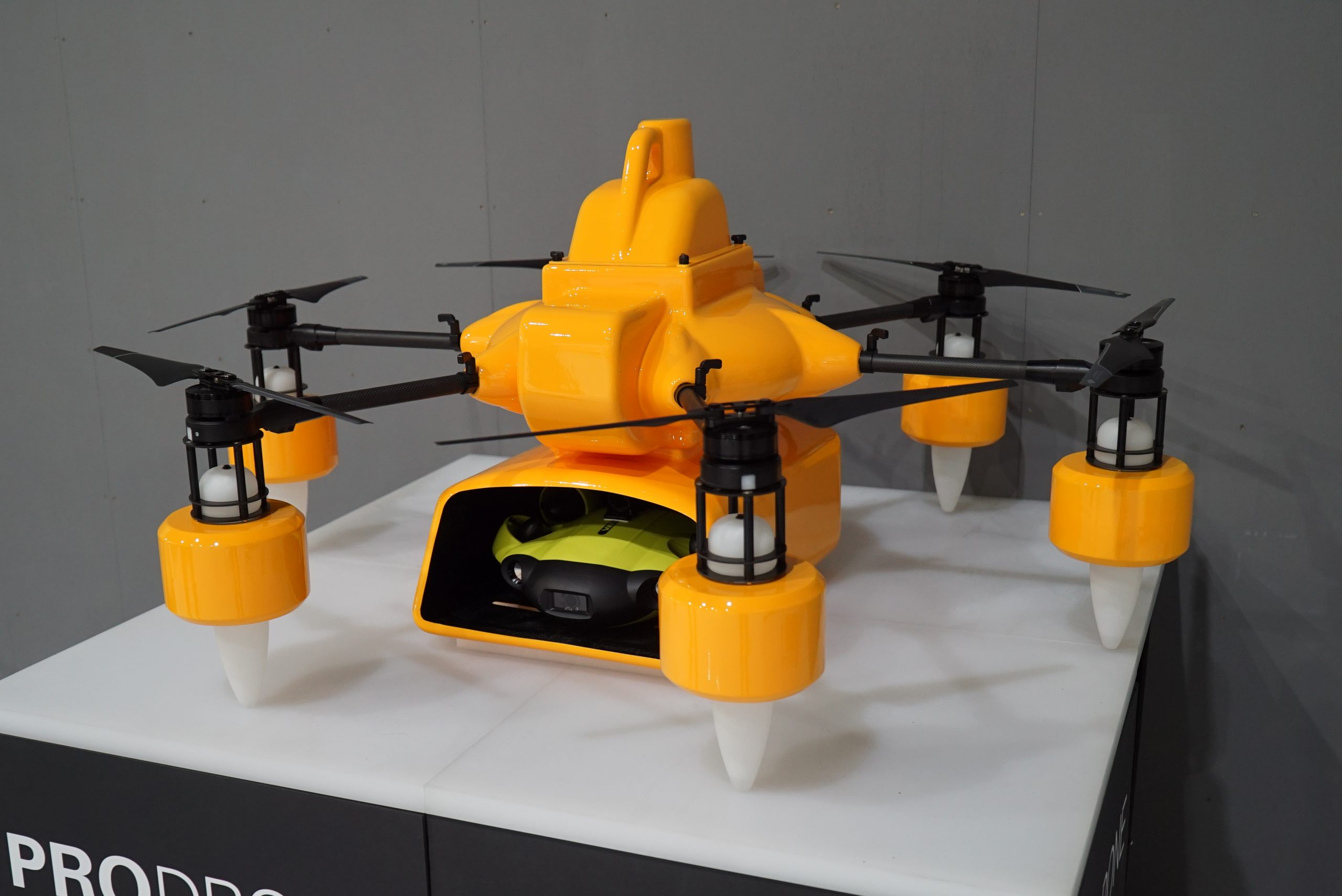 (新品！)ドローン SENSYN Drone Hub | 離着陸、充電、データ転送の自動化を実現した完全